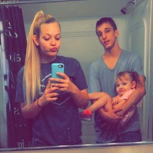 Meet your Posher, Karena